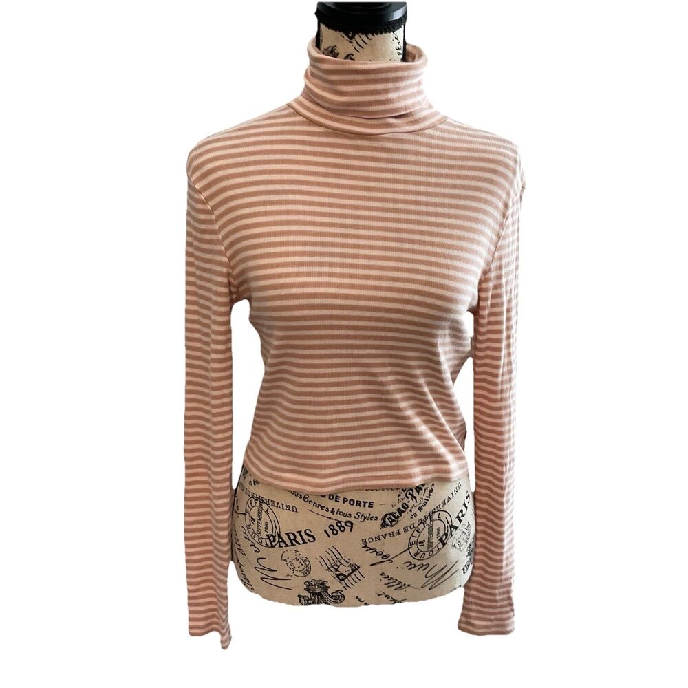 Levi tan pink striped crop turtleneck Small longsleeve cabin cottage core grunge